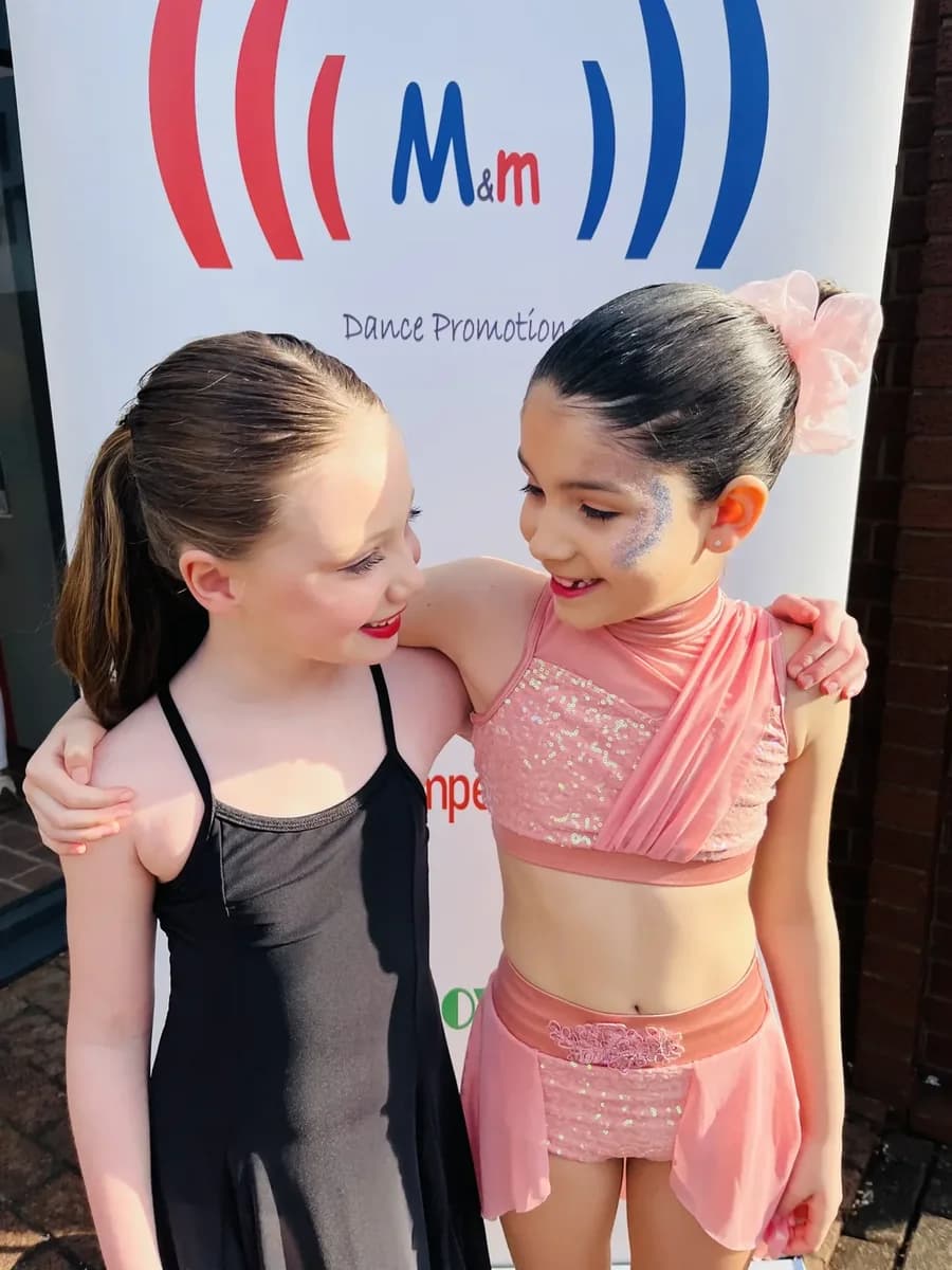 Star-Struck students performing on stage